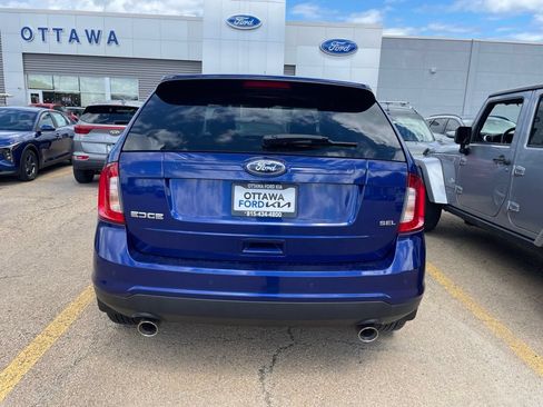 Used 2013 Ford Edge SEL FWD image 3