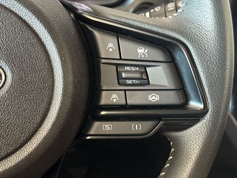 Used 2025 Subaru Forester Premium AWD/4WD image 26