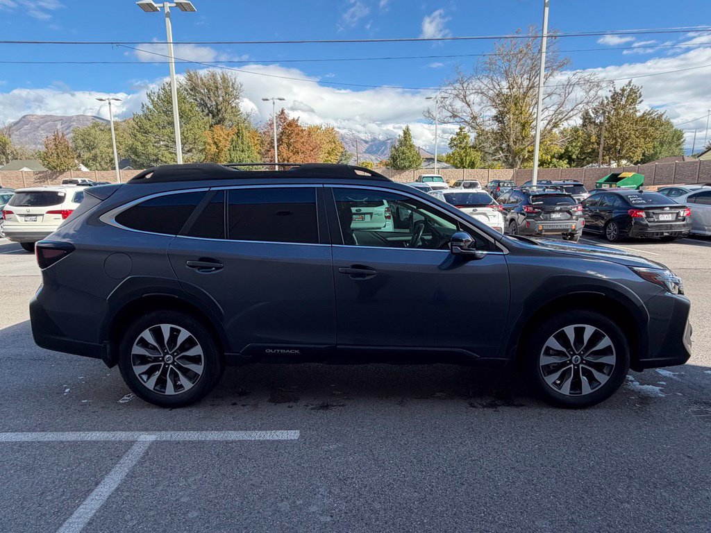 Used 2025 Subaru Outback Limited w/ Popular Package #2 AWD/4WD image 5