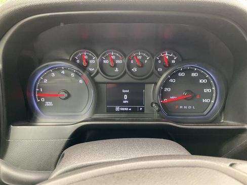 Used 2020 GMC Sierra 1500 4x4 Crew Cab w/ Convenience Package image 15