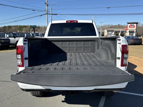 Used 2024 RAM 2500 Big Horn w/ Night Edition image 5