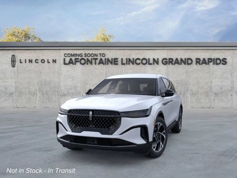 New 2026 Lincoln Nautilus Premier w/ Jet Appearance Package AWD/4WD image 2