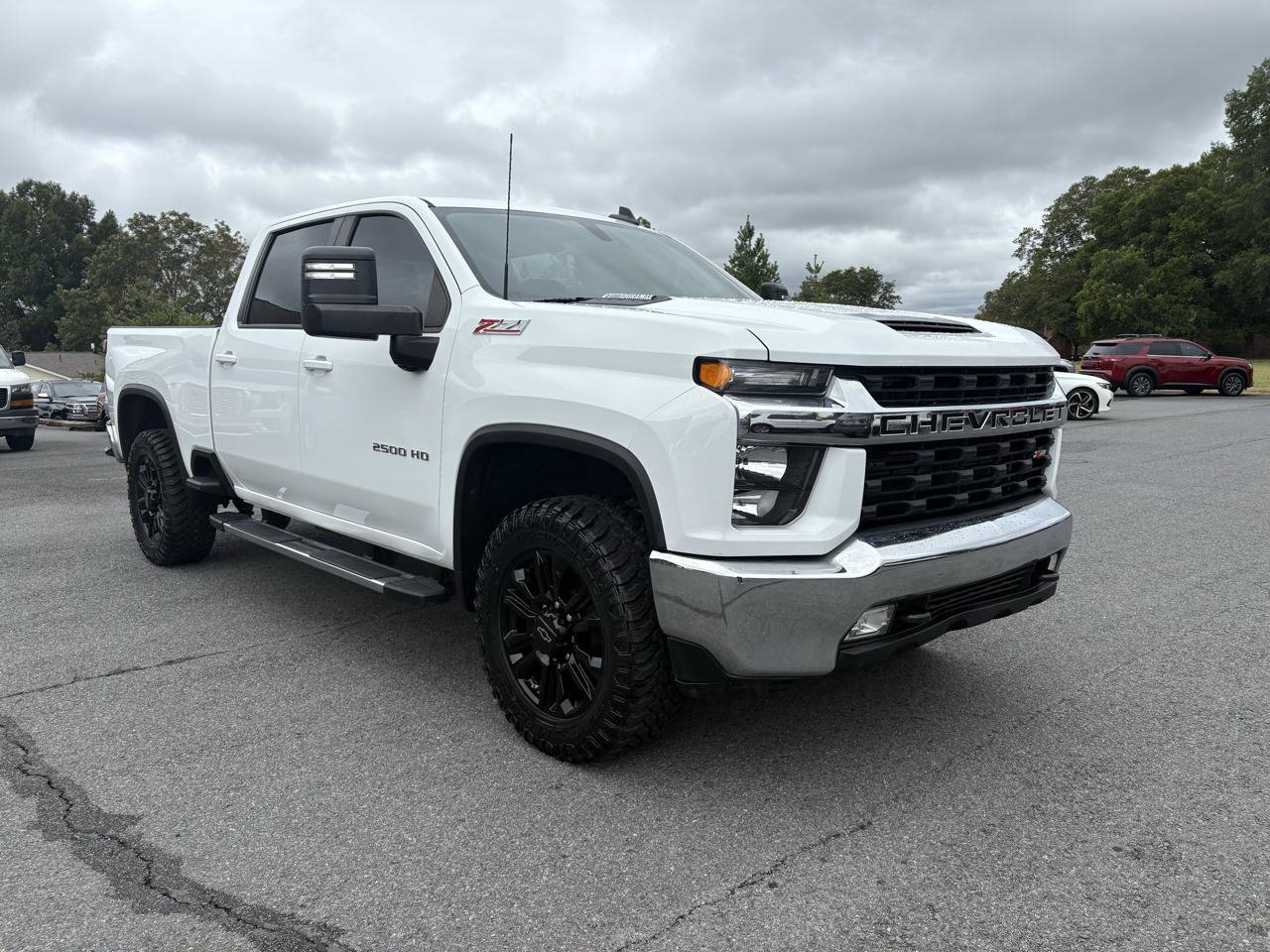 Used 2023 Chevrolet Silverado 2500 LT w/ Convenience Package AWD/4WD image 9