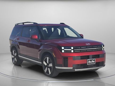 Used 2024 Hyundai Santa Fe Limited image 4