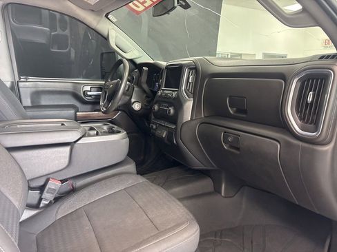 Used 2020 Chevrolet Silverado 2500 LT AWD/4WD image 11