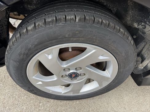 Used 2007 Pontiac Vibe image 25