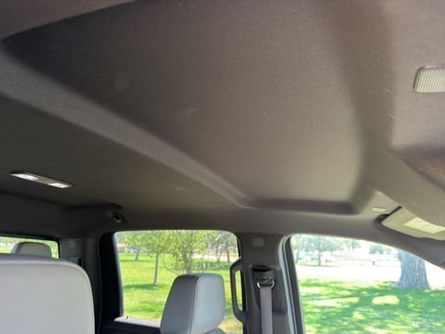 Used 2023 GMC Sierra 2500 SLT w/ SLT Convenience Package AWD/4WD image 14
