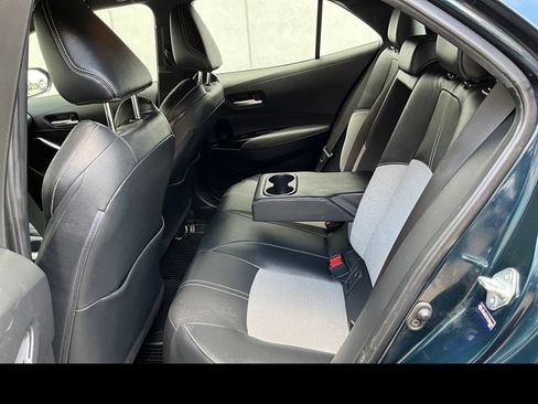 Used 2019 Toyota Corolla XSE FWD image 10