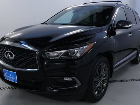 Used 2019 INFINITI QX60 Luxe w/ Limited Package AWD/4WD image 3