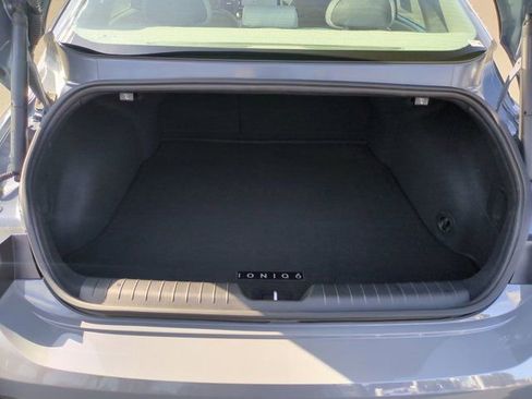 Used 2023 Hyundai Ioniq 6 SEL image 26