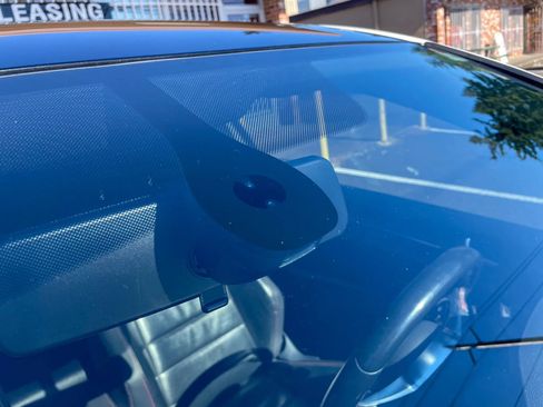 Used 2015 Volkswagen GTI SE image 38