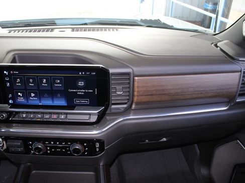 Used 2024 Chevrolet Silverado 3500 High Country w/ High Country Premium Package image 30