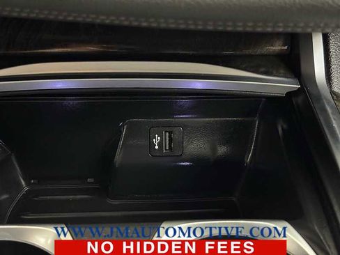 Used 2019 BMW 740i image 42