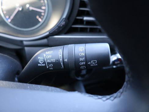 Certified 2025 MAZDA MAZDA3 Carbon image 33