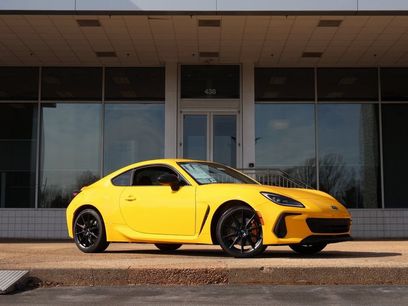 Used 2026 Subaru BRZ Series.Yellow