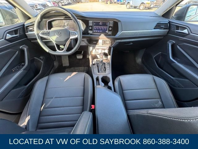 Used 2024 Volkswagen Jetta SE FWD image 12