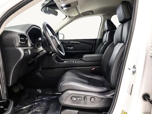 Used 2025 Honda Pilot EX-L image 12