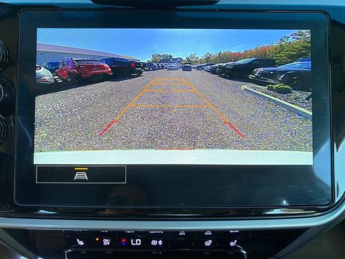 Used 2023 Chevrolet Bolt LT image 21