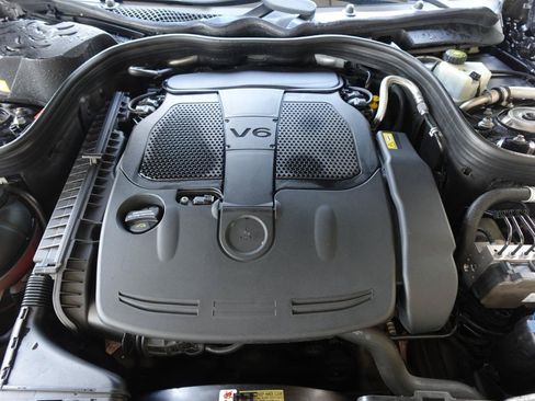 Used 2016 Mercedes-Benz E 350 Sedan image 22