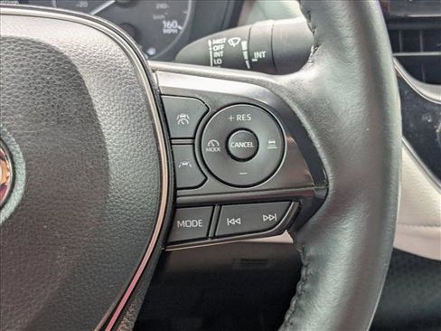 Used 2024 Toyota Corolla SE FWD image 5