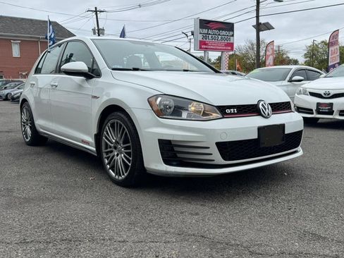 Used 2016 Volkswagen GTI S FWD image 2