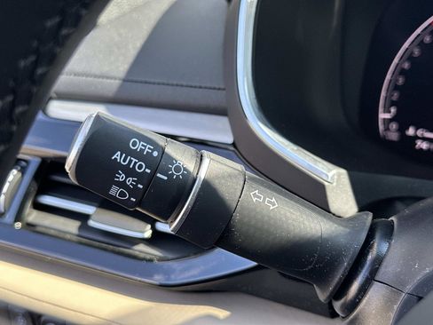 Certified 2025 Acura MDX SH-AWD w/ Technology Package image 29