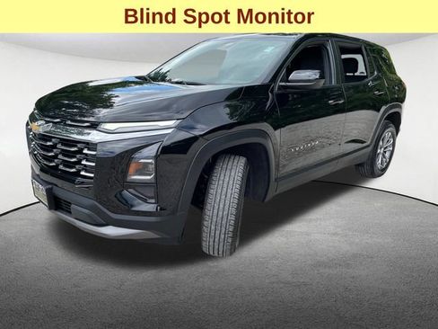 Used 2025 Chevrolet Equinox LT AWD/4WD image 5