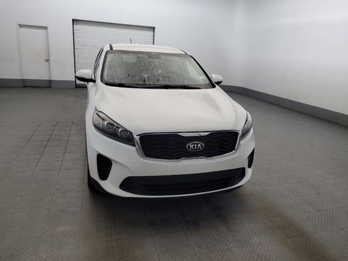 Used 2020 Kia Sorento FWD V6 image 14