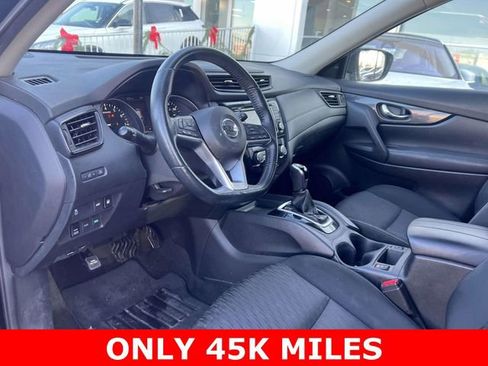 Used 2018 Nissan Rogue SV image 10