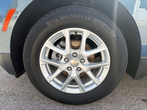 Certified 2024 Chevrolet Equinox LT image 10