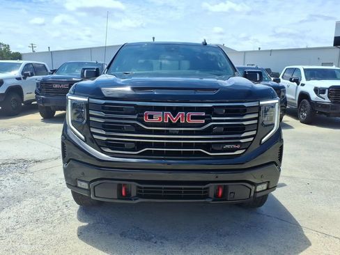 New 2026 GMC Sierra 1500 AT4 w/ AT4 Premium Package AWD/4WD image 2