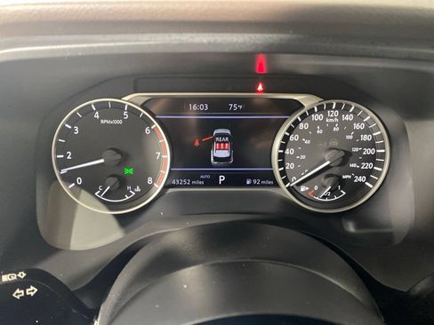Used 2023 Nissan Rogue SV AWD/4WD image 18