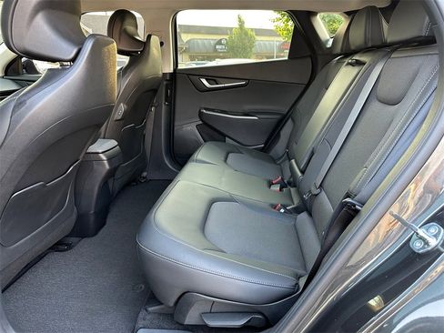 Used 2023 Kia EV6 Light image 16