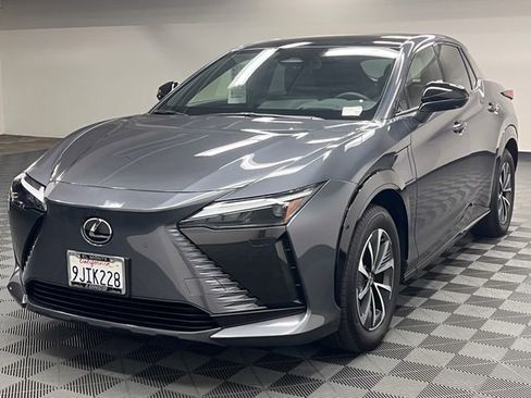 Certified 2023 Lexus RZ 450e Premium w/ Technology Package AWD/4WD image 2