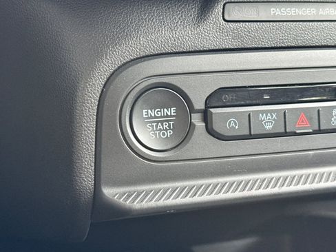 Used 2025 Ford Bronco Sport Big Bend w/ Convenience Package image 32