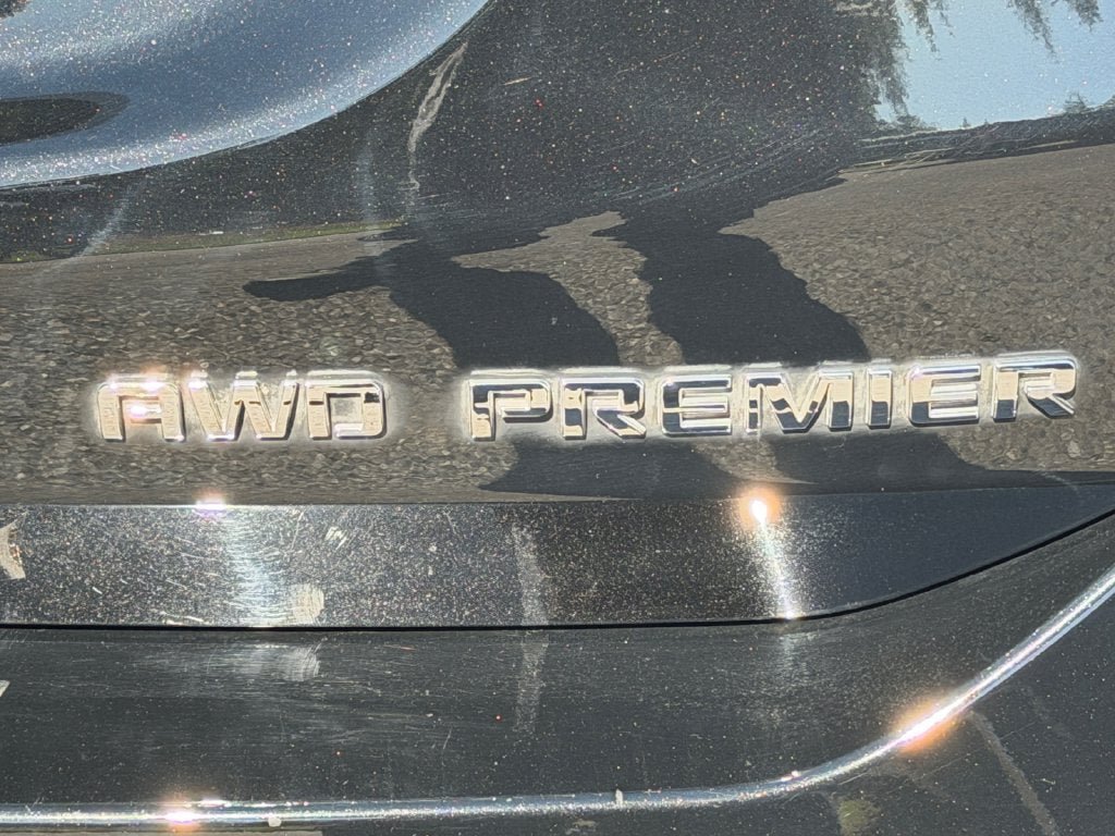 Certified 2024 Chevrolet Equinox Premier AWD/4WD image 35