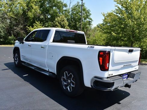 Used 2023 GMC Sierra 1500 SLT w/ SLT Premium Plus Package AWD/4WD image 9