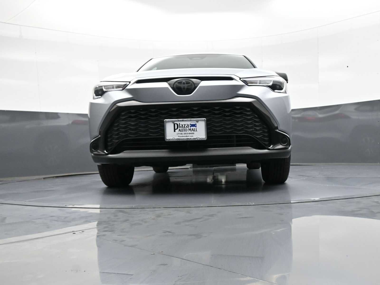 Certified 2024 Toyota Corolla Cross AWD Hybrid image 24