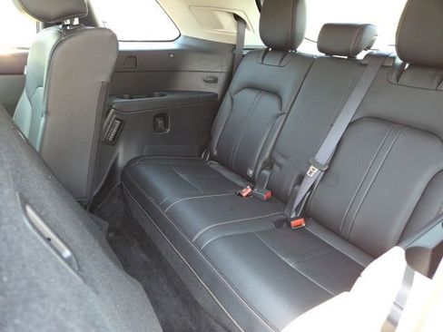 Used 2025 MAZDA CX-90 3.3 Turbo w/ Preferred Package AWD/4WD image 25