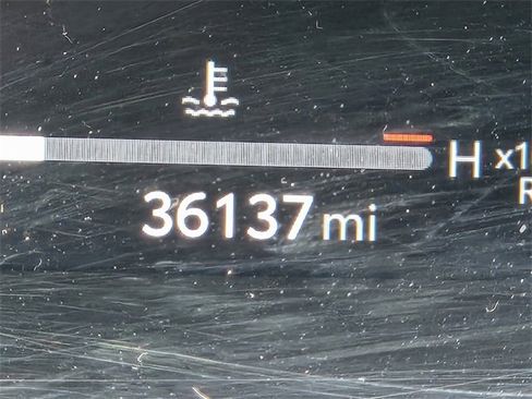 Used 2024 Toyota Grand Highlander Limited image 25