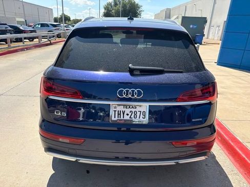 Used 2021 Audi Q5 2.0T Premium w/ Convenience Package AWD/4WD image 9
