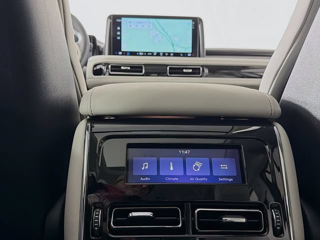New 2026 Lincoln Aviator 2WD image 28