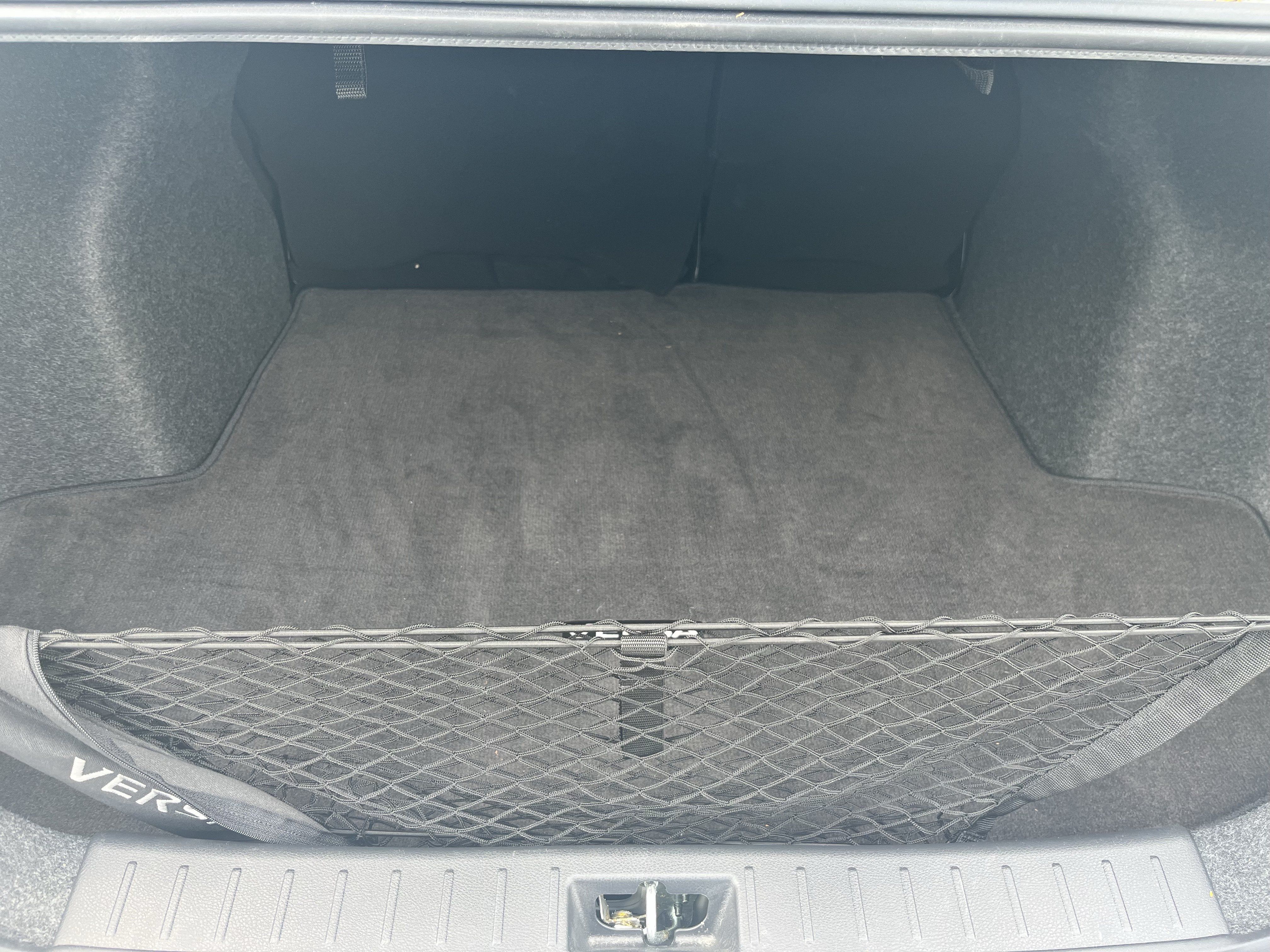 Used 2025 Nissan Versa SV w/ Trunk Package FWD image 17