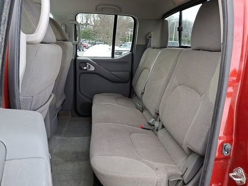 Used 2016 Nissan Frontier SV w/ SV Value Truck Package image 10