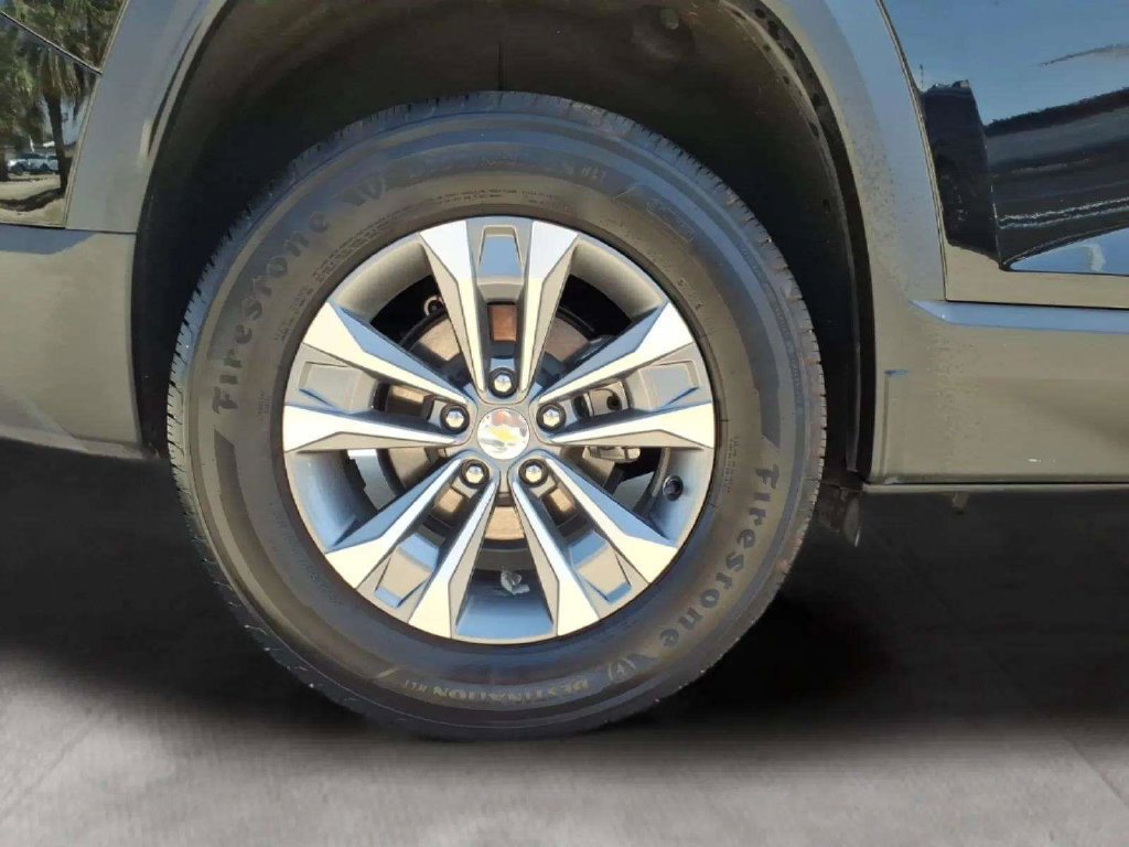Used 2026 Chevrolet Equinox LT FWD image 20