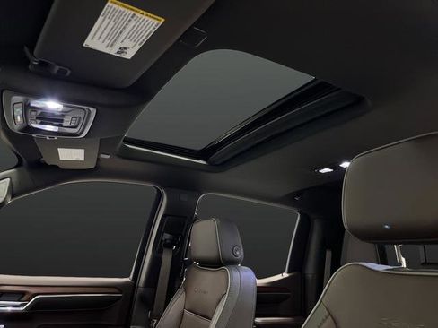 Used 2023 GMC Sierra 1500 Denali image 7