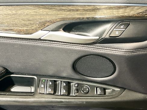 Used 2019 BMW X6 xDrive35i w/ Premium Package image 14