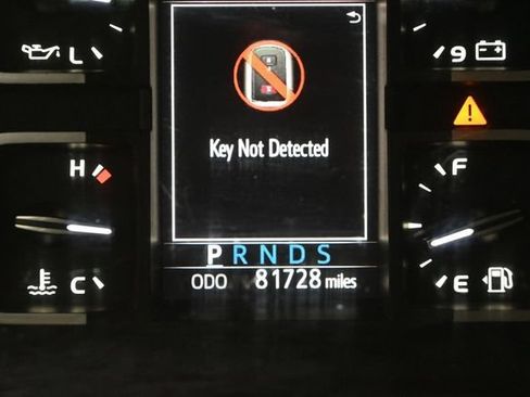 Used 2021 Toyota Tundra SR5 w/ TRD Sport Package AWD/4WD image 4