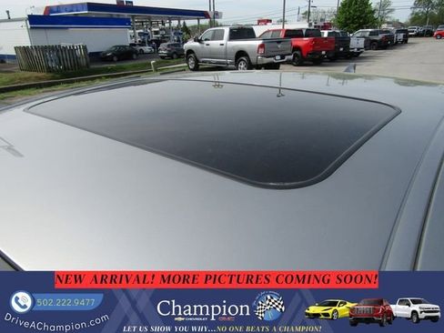 Used 2017 Lexus ES 350 w/ Luxury Package image 7