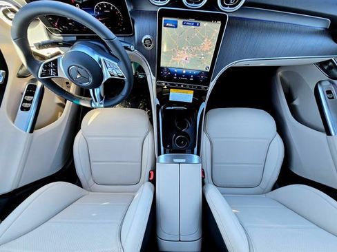 New 2026 Mercedes-Benz GLC 300 4MATIC image 27